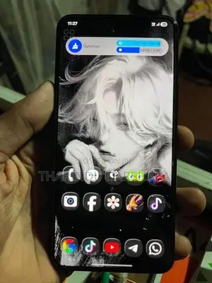 Samsung Galaxy S22 (Used)