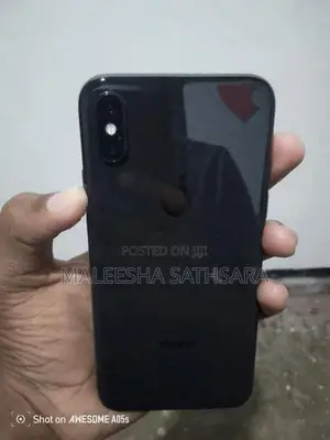 Apple iPhone X (Used)