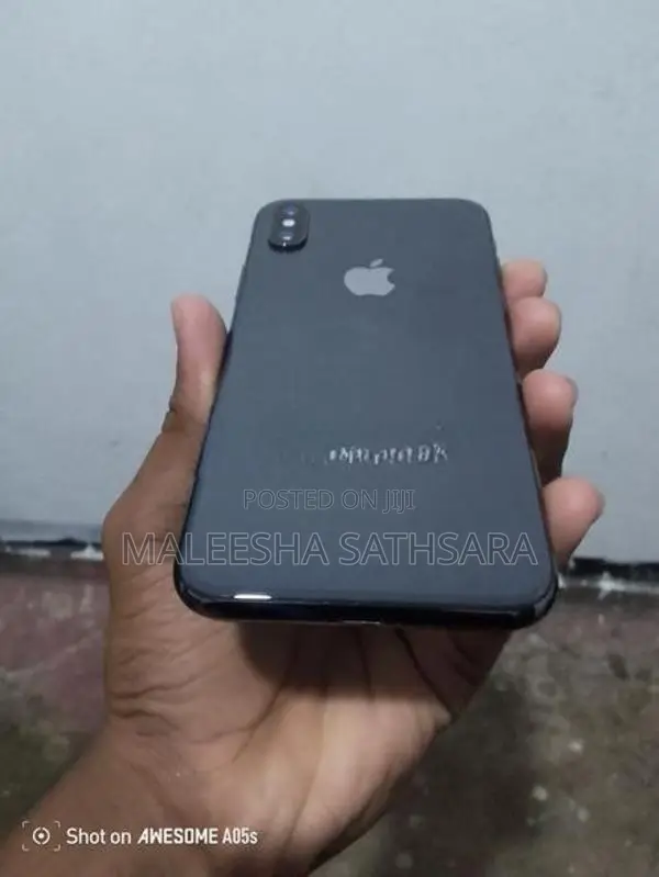 Apple iPhone X (Used)