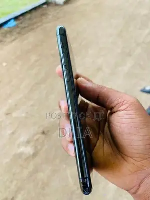 Apple iPhone 11 Pro (Used)