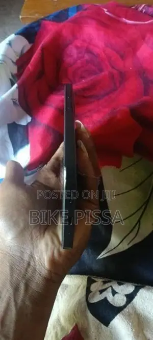 Samsung Galaxy A17 (Used)