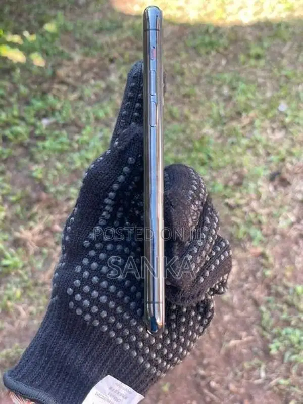 Apple iPhone 11 Pro (Used)