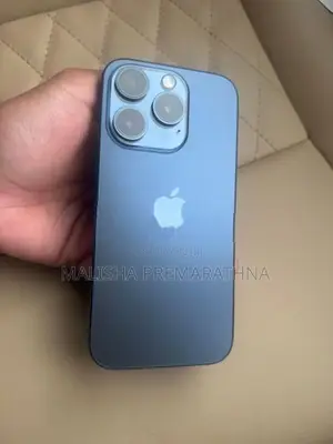 Apple iPhone 15 Pro (Used)