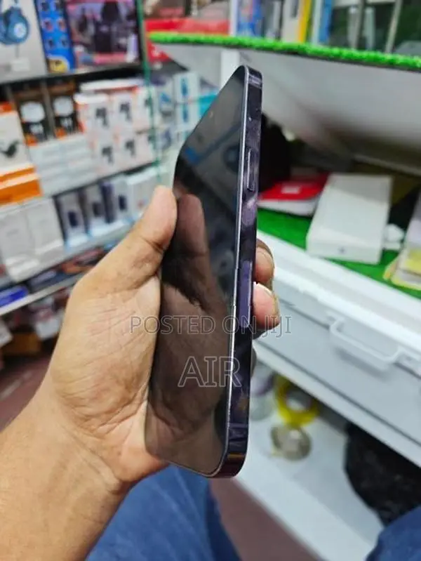 Apple iPhone 14 Pro Max 256GB (Used)