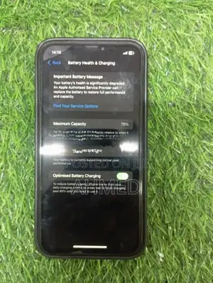 Apple iPhone XR (Used)