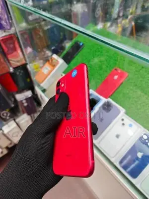 Apple iPhone 12 (Used)