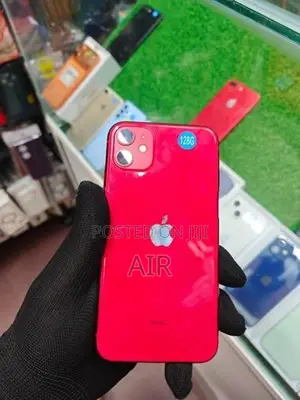 Apple iPhone 12 (Used)