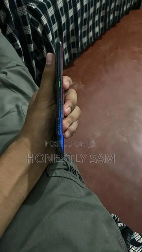 Oppo F9 (Used)
