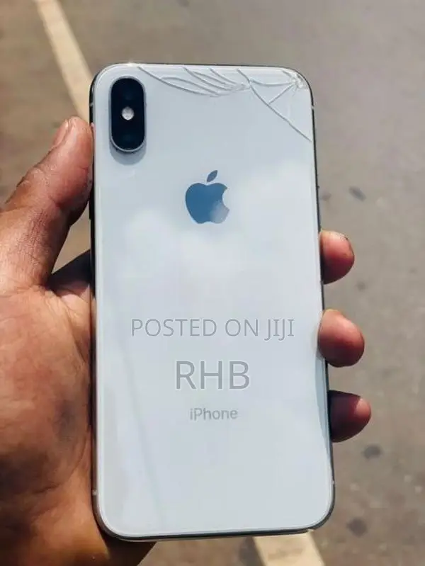 Apple iPhone X (Used)
