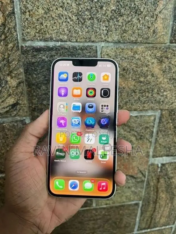 Apple iPhone 13 GB (Used)