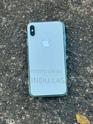 Apple iPhone XS Max (Used)