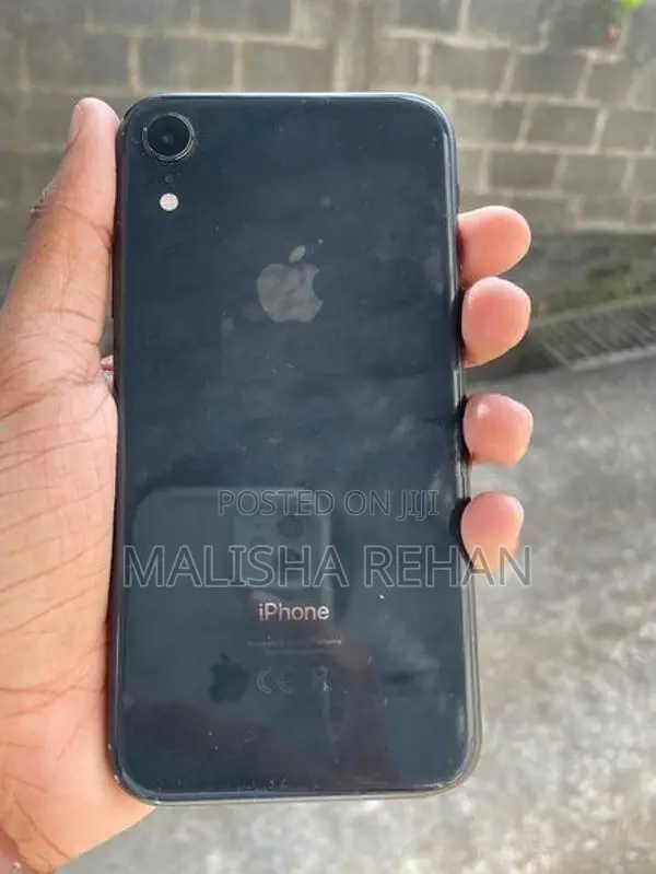 Apple iPhone XR (Used)