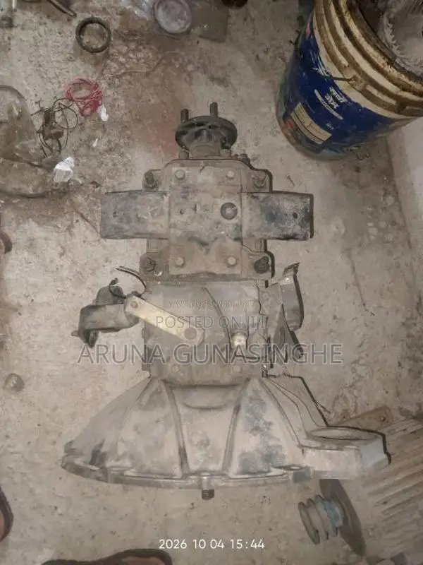 Isuzu4HF1GearBox for Lorry