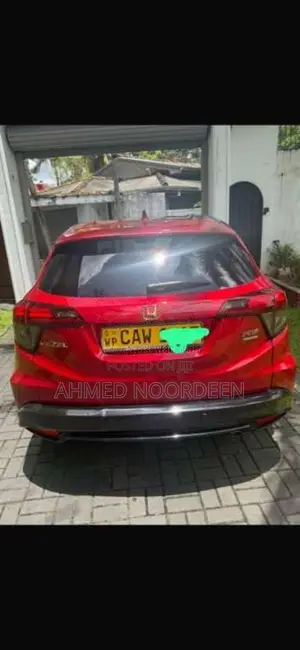 Honda Vezel 2017 SUV (Used)