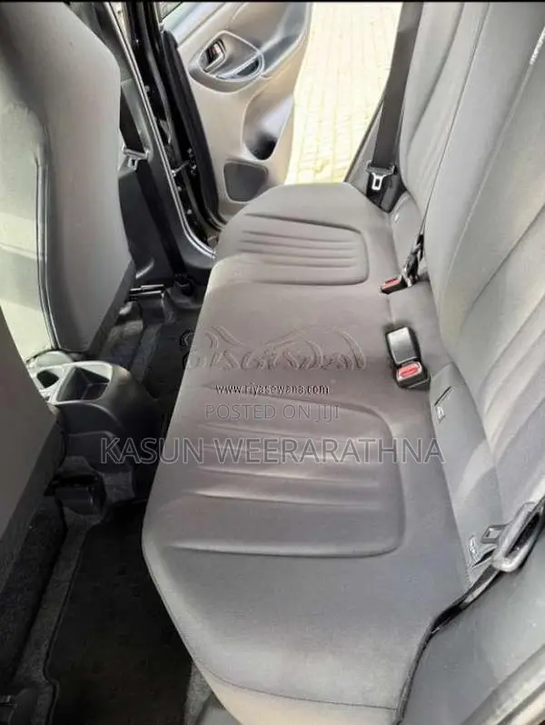Toyota Yaris 2023 Car Unregistered (Recondition)