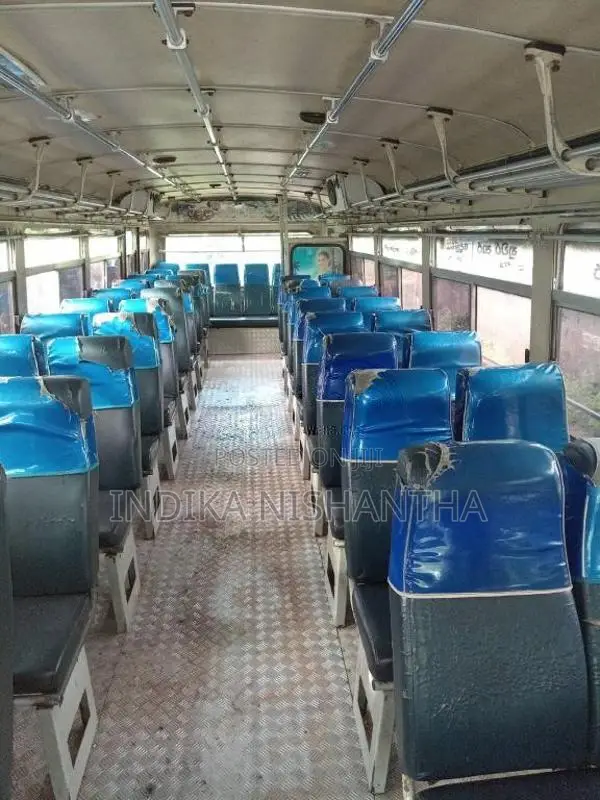 Ashok-Leyland Viking 2006 Bus (Used)