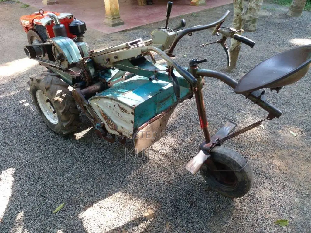 Kubota RT 140 Peragan 2015 Tractor (Used)