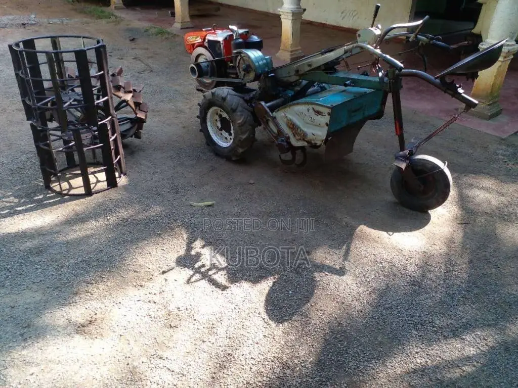 Kubota RT 140 Peragan 2015 Tractor (Used)