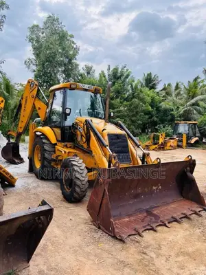 JCB 3cx 2000 Heavy-Duty (Used)