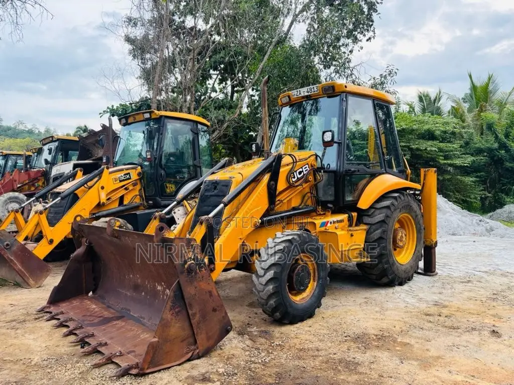 JCB 3cx 2000 Heavy-Duty (Used)