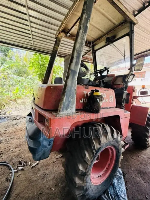 Toyota Loader 2020 Heavy-Duty (Used)