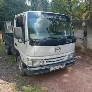 Mazda Titan 2003 Lorry (Used)