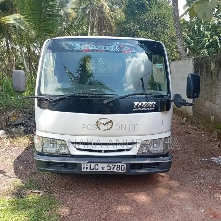Mazda Titan 2003 Lorry (Used)