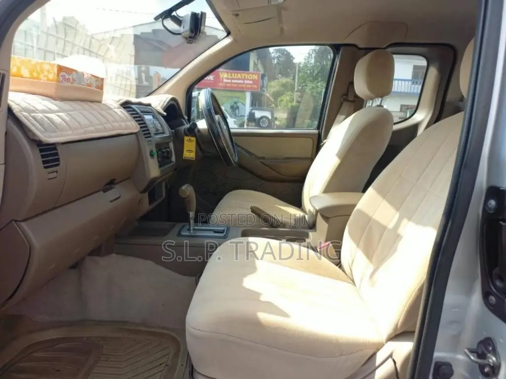 Nissan Navara 2013 Crew Cab (Used)