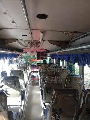 Tata Starbus 2010 Bus (Used)
