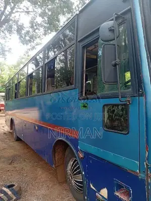 Tata Starbus 2010 Bus (Used)