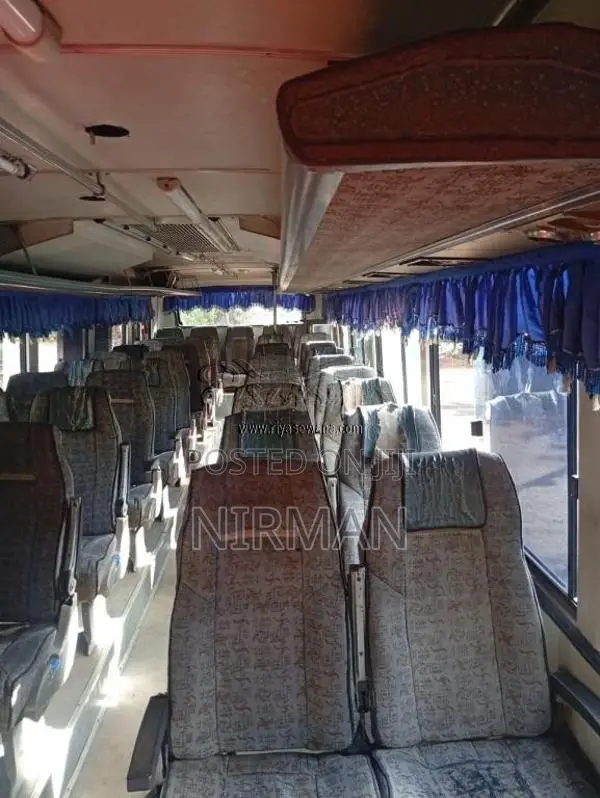 Tata Starbus 2010 Bus (Used)