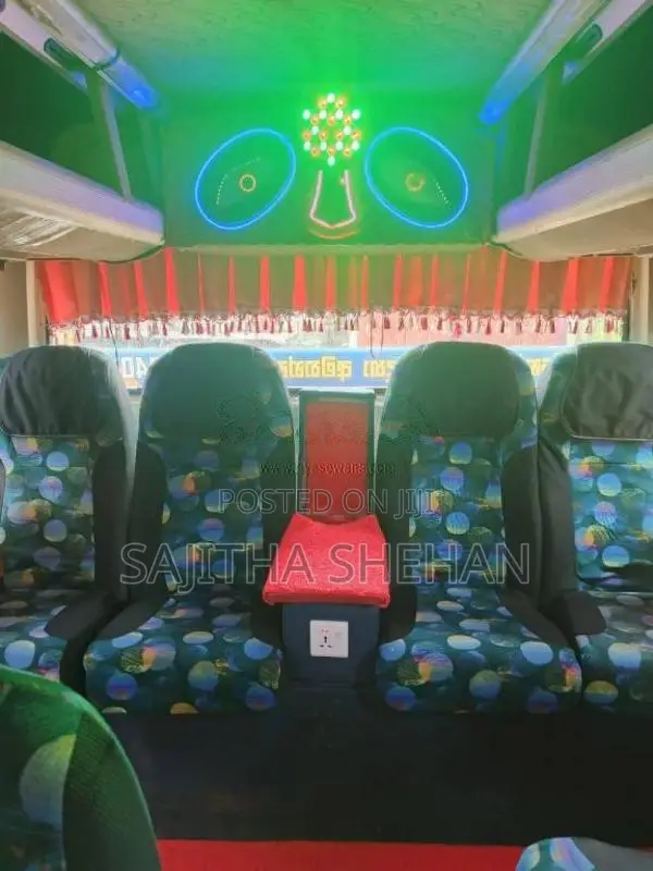 Eicher Eicher 2015 Bus (Used)