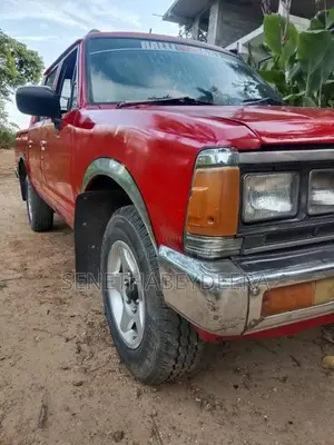 Nissan 720 1984 Pickup (Used)
