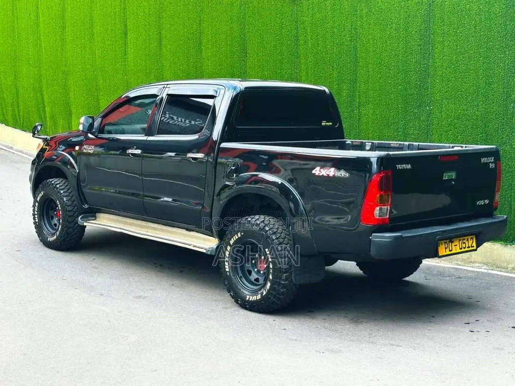 Toyota Hilux 2008 Pickup (Used)