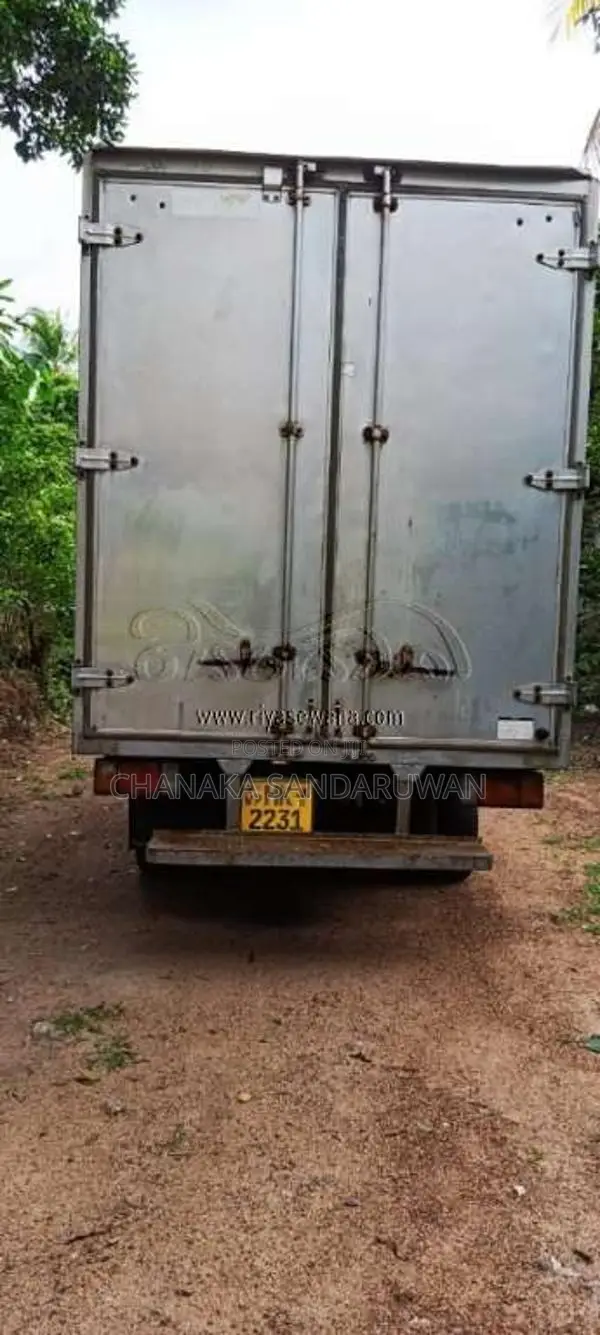 Mazda Titan 1999 Lorry (Used)