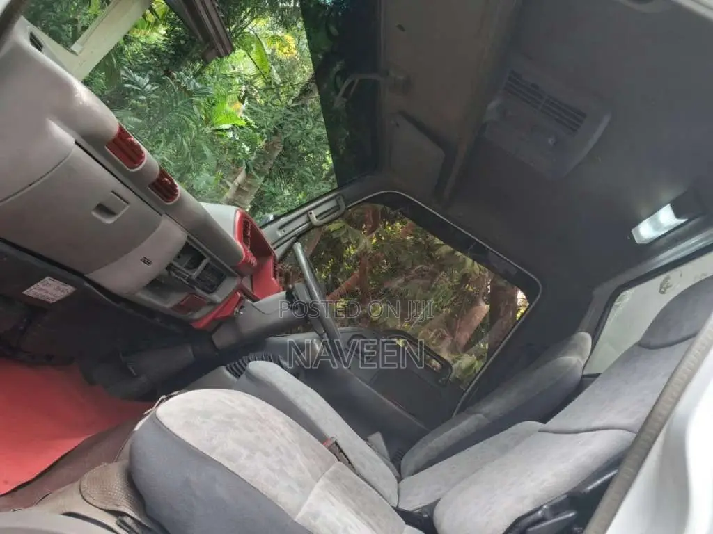 Isuzu ELF NKR 250 1995 Lorry (Used)