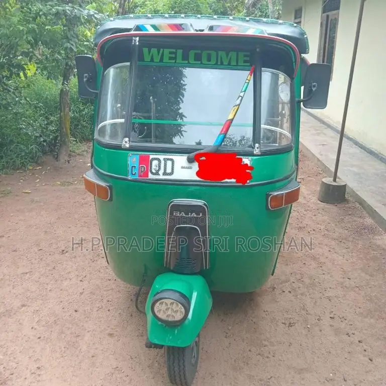 Bajaj 2 Stroke 2006 Three Wheel (Used)