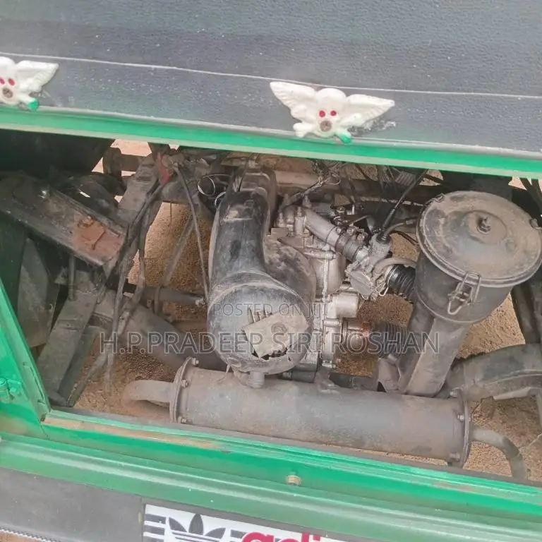 Bajaj 2 Stroke 2006 Three Wheel (Used)