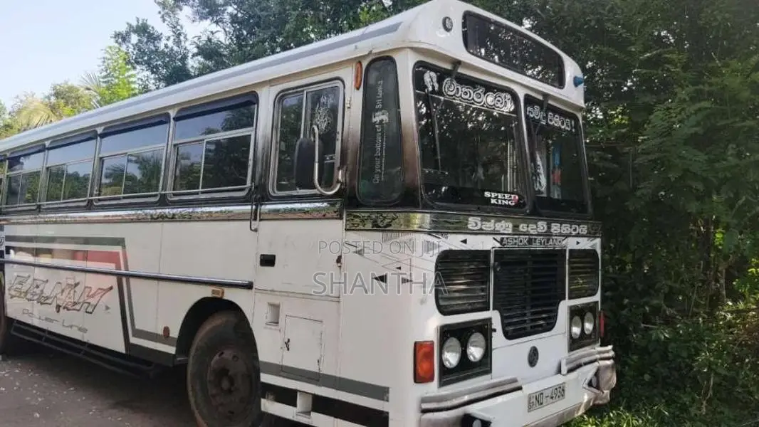 Ashok-Leyland Viking 2018 Bus (Used)