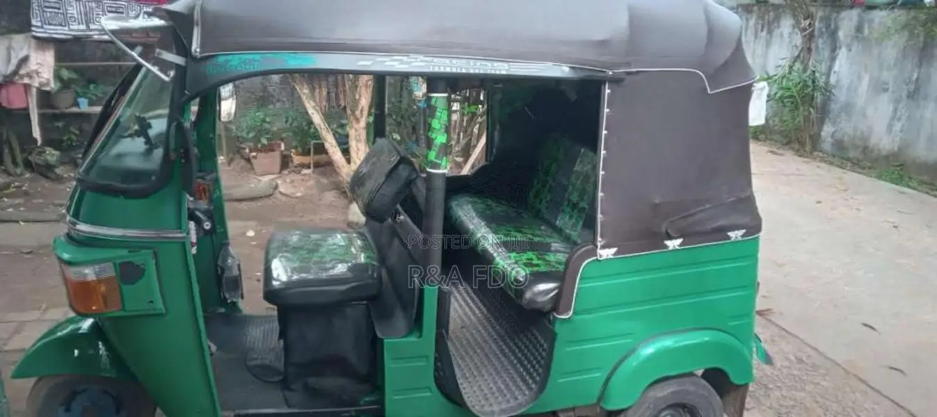 Bajaj RE 4 Stroke 2012 Three Wheel (Used)