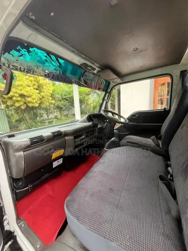 Isuzu Tipper 1997 Lorry (Used)