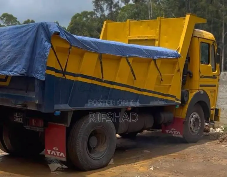 Tata 1615 2011 Lorry (Used)