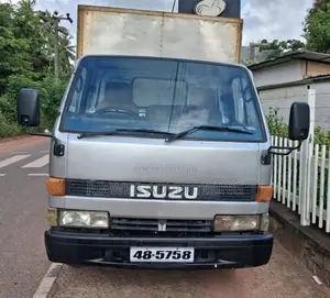 Isuzu NHR Jeslo 10.5 1992 Lorry (Used)