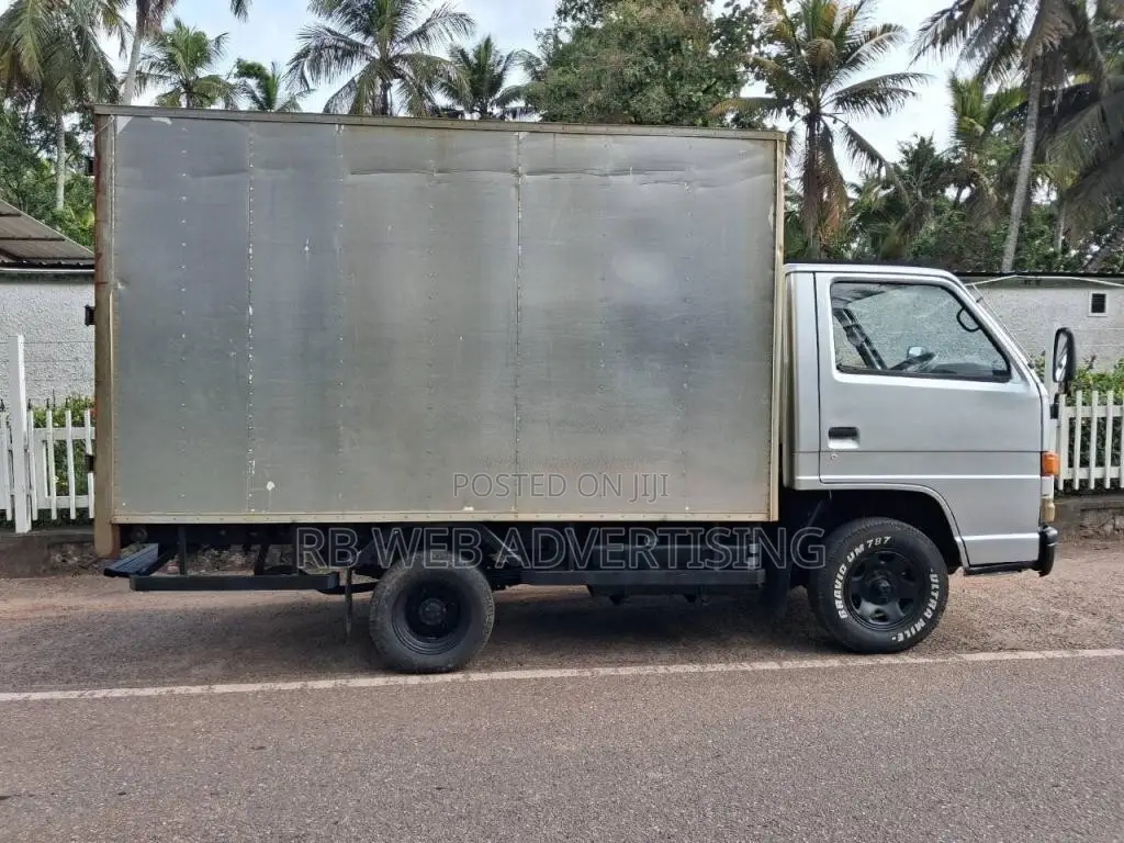 Isuzu NHR Jeslo 10.5 1992 Lorry (Used)
