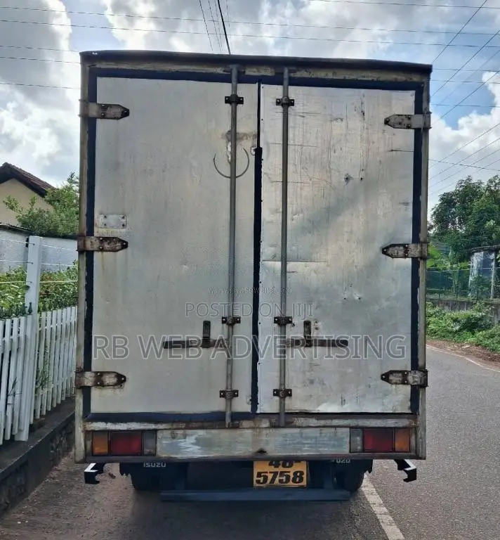 Isuzu NHR Jeslo 10.5 1992 Lorry (Used)