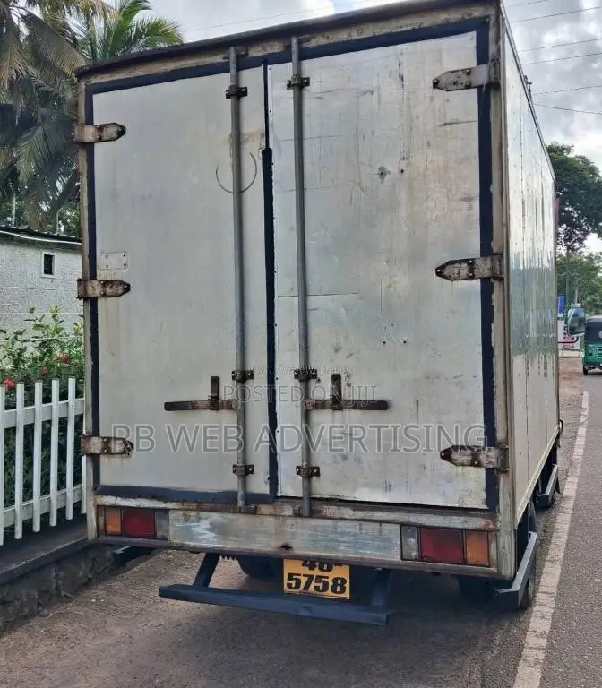 Isuzu NHR Jeslo 10.5 1992 Lorry (Used)