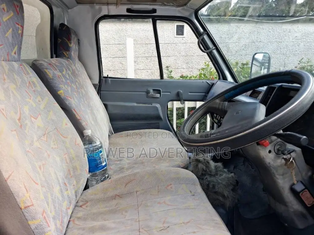 Isuzu NHR Jeslo 10.5 1992 Lorry (Used)