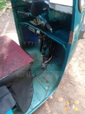 Bajaj 2 Stroke 2001 Three Wheel (Used)