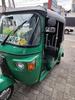 Bajaj RE 205 2012 Three Wheel (Used)