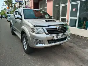 Toyota Hilux Vigo Champ 2015 Pickup (Used)